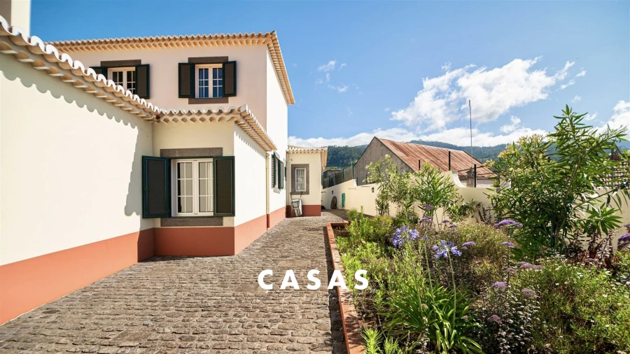 Moradia T5 para Venda em Canhas Foto 25