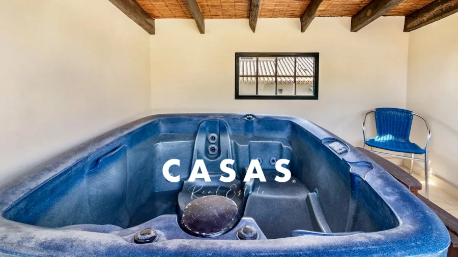 Moradia T5 para Venda em Canhas Foto 6