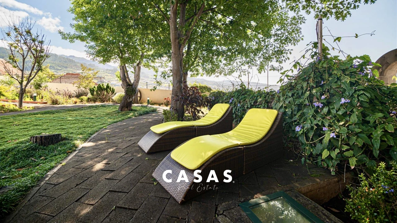 Moradia T5 para Venda em Canhas Foto 29