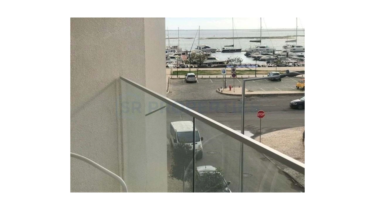 Apartamento T2 para Venda em Olhão Foto 36