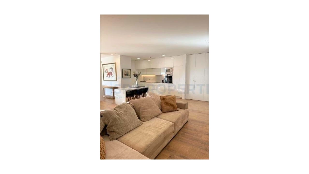 Apartamento T2 para Venda em Olhão Foto 23