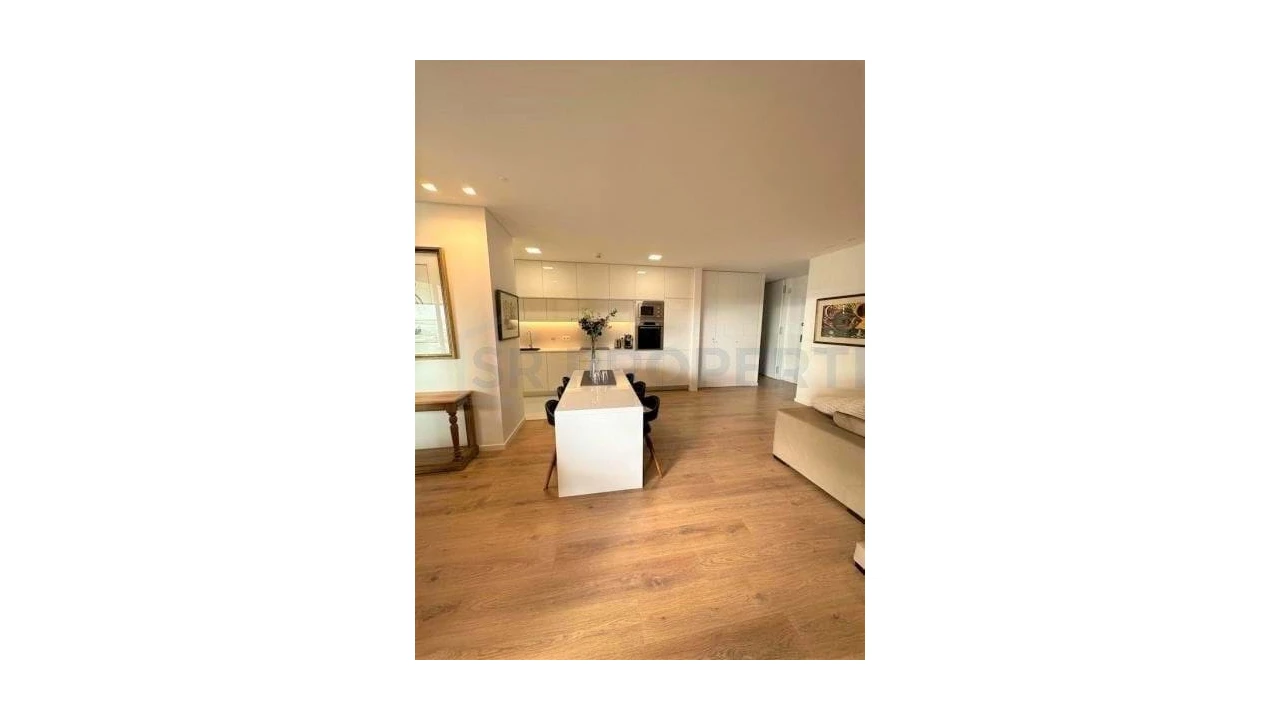 Apartamento T2 para Venda em Olhão Foto 28