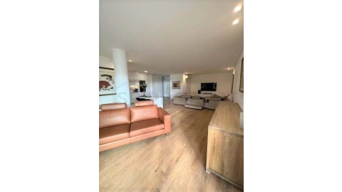 Apartamento T2 para Venda em Olhão