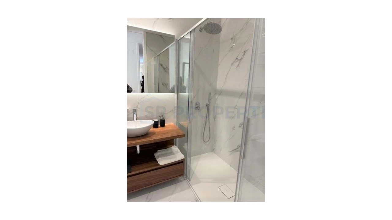 Apartamento T2 para Venda em Olhão Foto 16