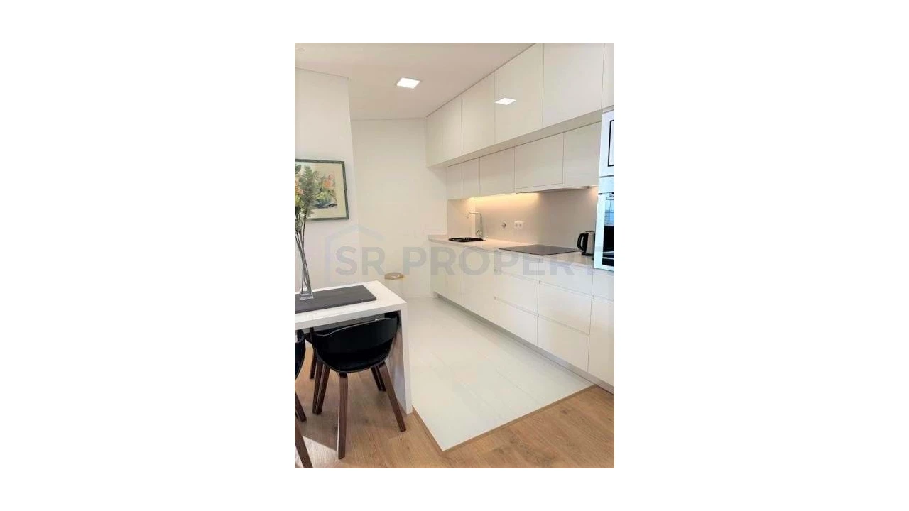 Apartamento T2 para Venda em Olhão Foto 31