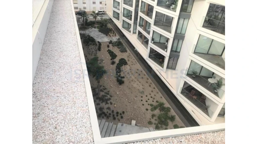 Apartamento T2 para Venda em Olhão Foto 37