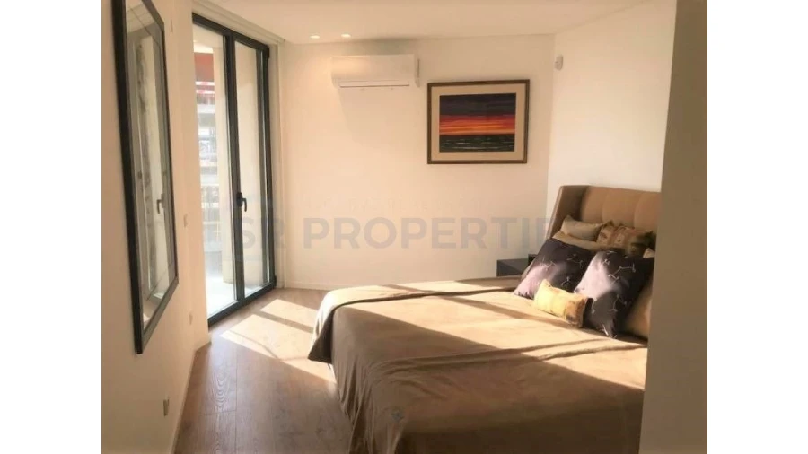 Apartamento T2 para Venda em Olhão Foto 2