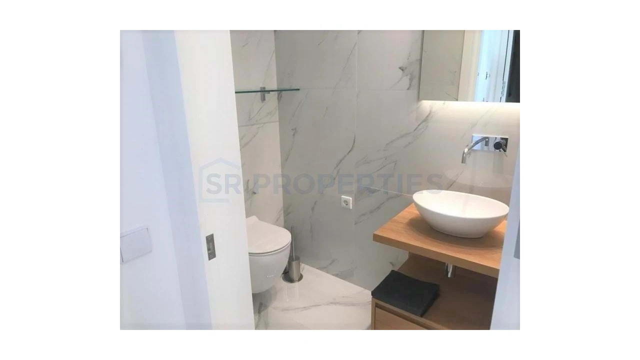 Apartamento T2 para Venda em Olhão Foto 19