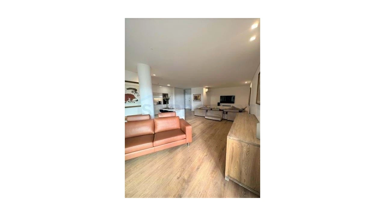 Apartamento T2 para Venda em Olhão Foto 26