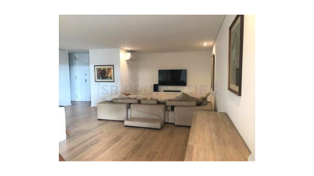 Apartamento T2 para Venda em Olhão Foto 29