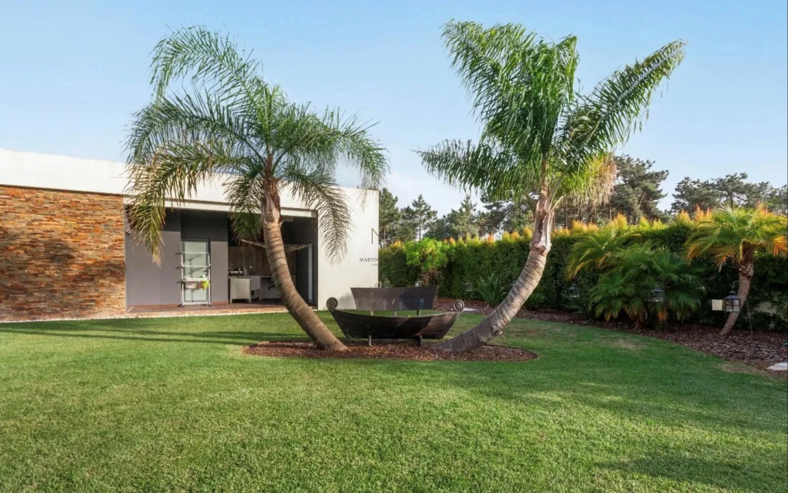 Moradia T4 para Venda em Corroios Foto 22