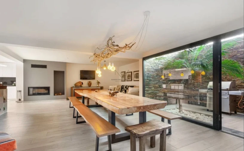 Moradia T4 para Venda em Corroios Foto 16