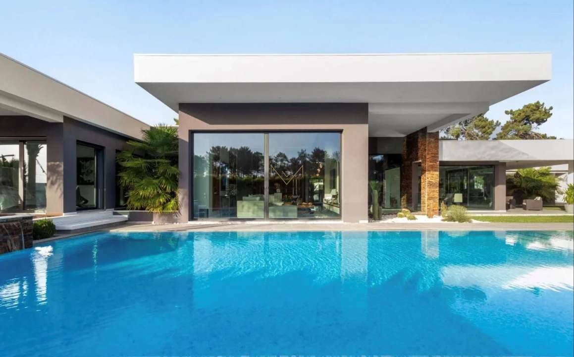 Moradia T4 para Venda em Corroios Foto 1