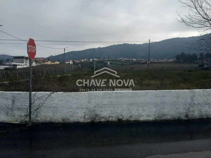 Terreno P/ Prédio para Venda em Vilar de Nantes Foto 10