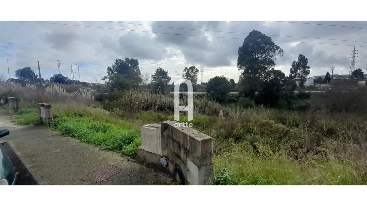 Terreno para Venda em Esgueira Foto 2