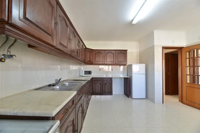 Moradia T3 para Arrendamento em Cascais e Estoril