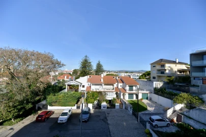 Moradia T3 para Arrendamento em Cascais e Estoril