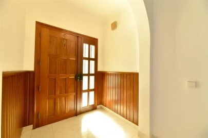 Moradia T3 para Arrendamento em Cascais e Estoril