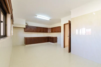 Moradia T3 para Arrendamento em Cascais e Estoril