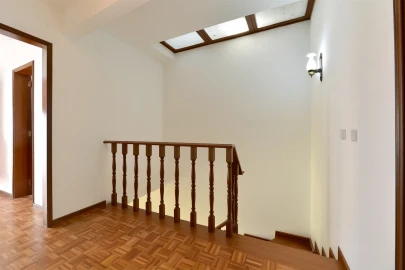 Moradia T3 para Arrendamento em Cascais e Estoril