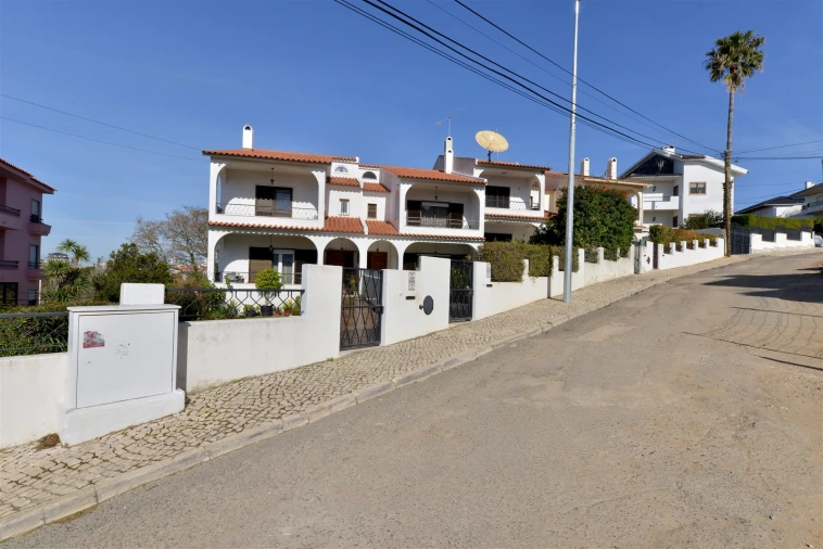 Moradia T3 para Arrendamento em Cascais e Estoril Foto 38