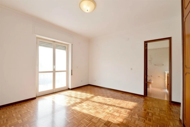 Moradia T3 para Arrendamento em Cascais e Estoril Foto 30