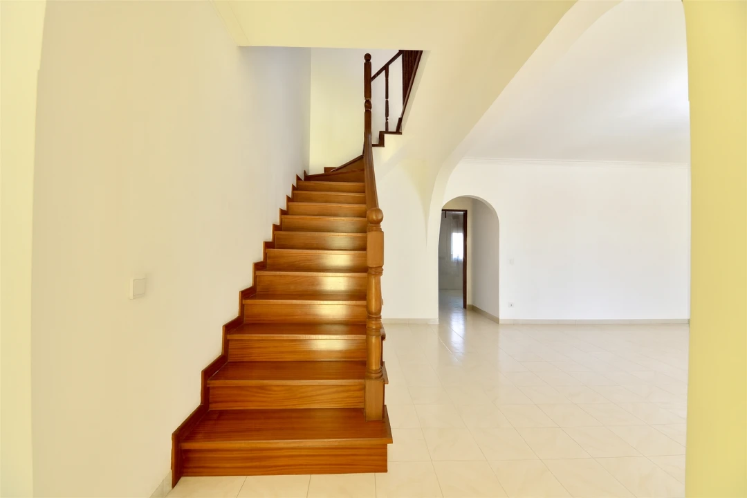 Moradia T3 para Arrendamento em Cascais e Estoril Foto 18