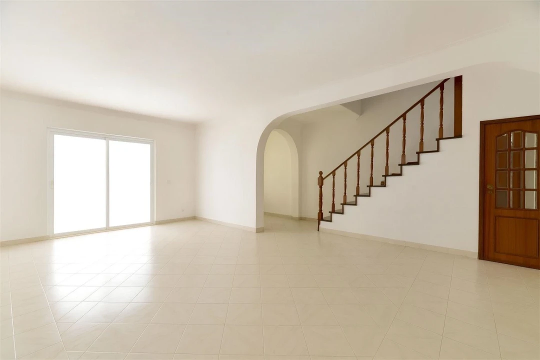 Moradia T3 para Arrendamento em Cascais e Estoril Foto 5