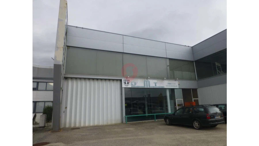 Armazém para Venda em Gandra e Taião Foto 1