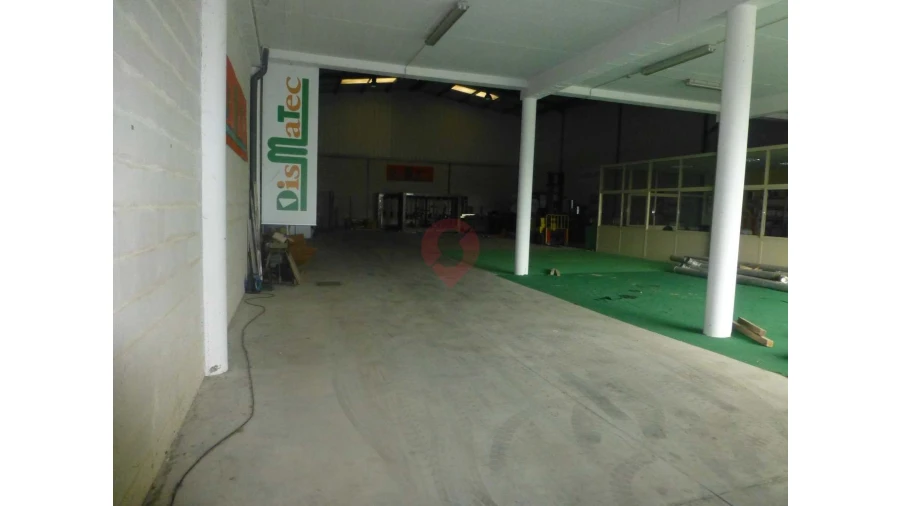 Armazém para Venda em Gandra e Taião Foto 3