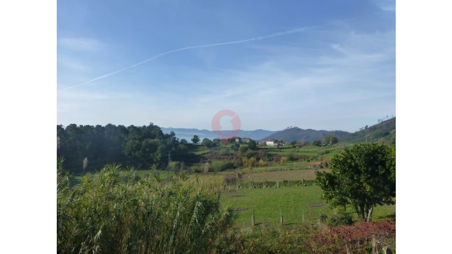 Moradia T0 para Venda em Riba de Mouro Foto 3