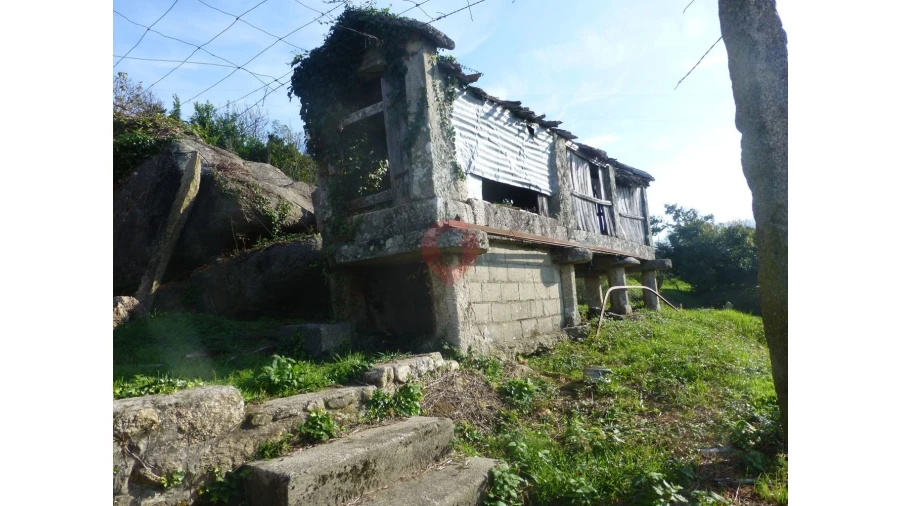 Moradia T0 para Venda em Riba de Mouro Foto 5