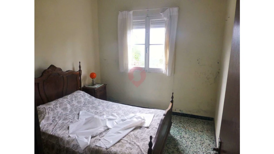 Moradia T0 para Venda em Chaviães e Paços Foto 4