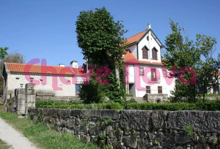 Quinta T6 para Venda em Santa Cruz da Trapa e São Cristóvão de Lafões Foto 4