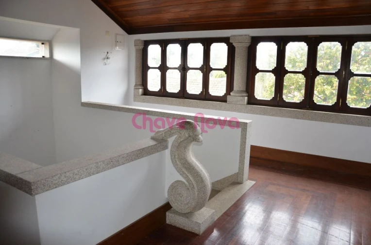 Quinta T6 para Venda em Santa Cruz da Trapa e São Cristóvão de Lafões Foto 16