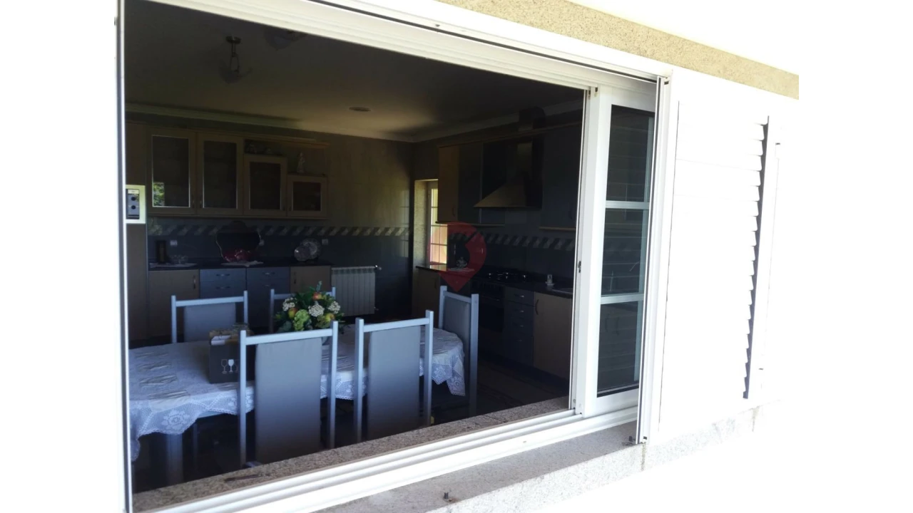 Apartamento T4 para Venda em Ganfei Foto 8