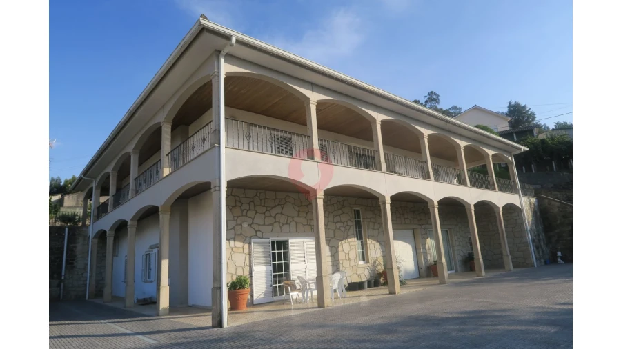 Apartamento T4 para Venda em Ganfei Foto 1