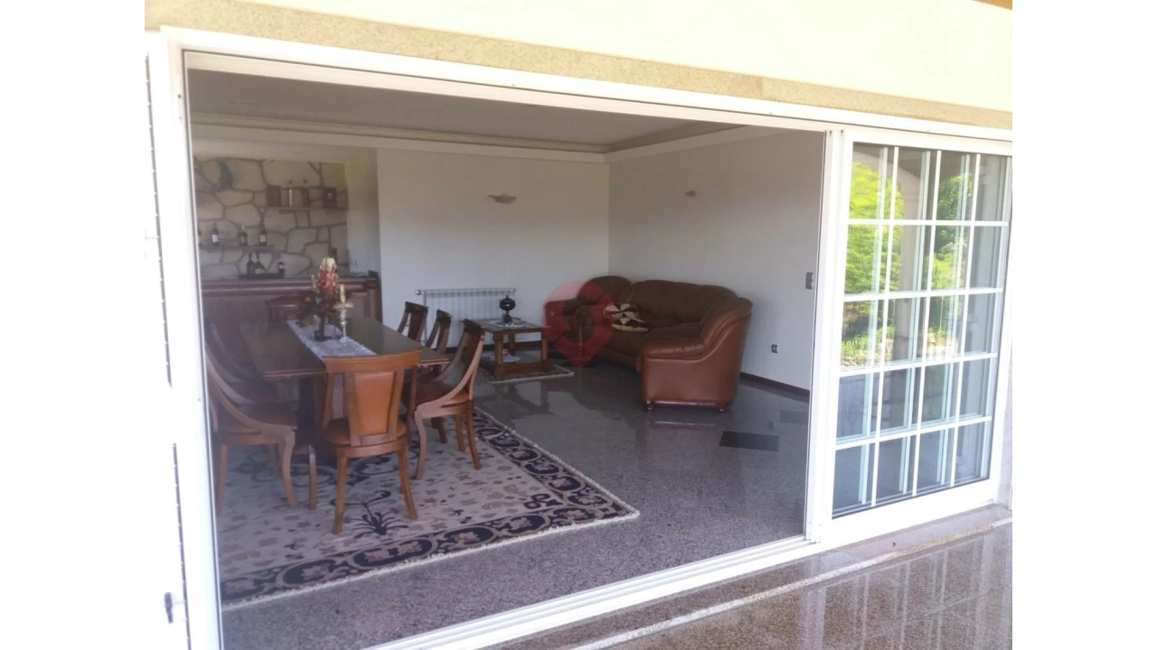 Apartamento T4 para Venda em Ganfei Foto 7