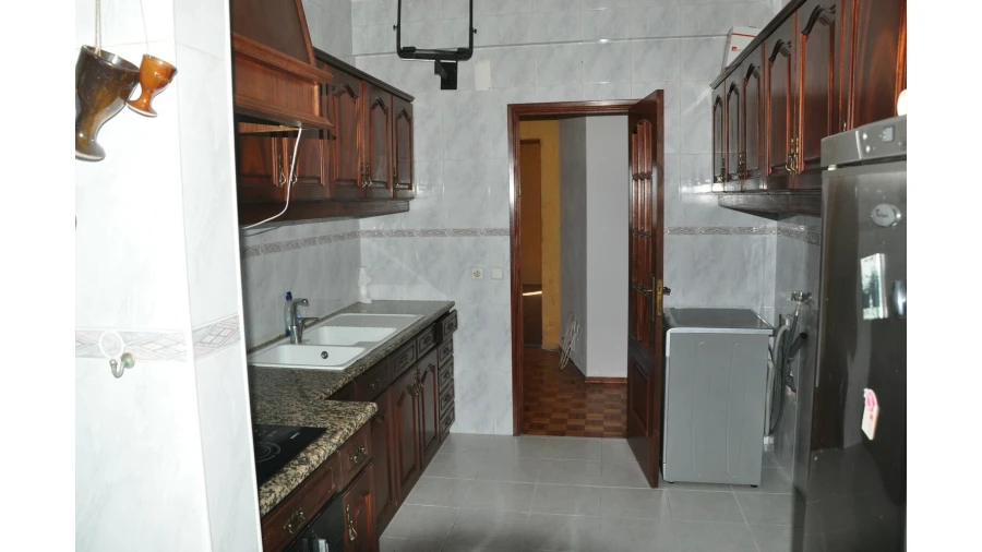 Apartamento T3 para Venda em Peniche Foto 12