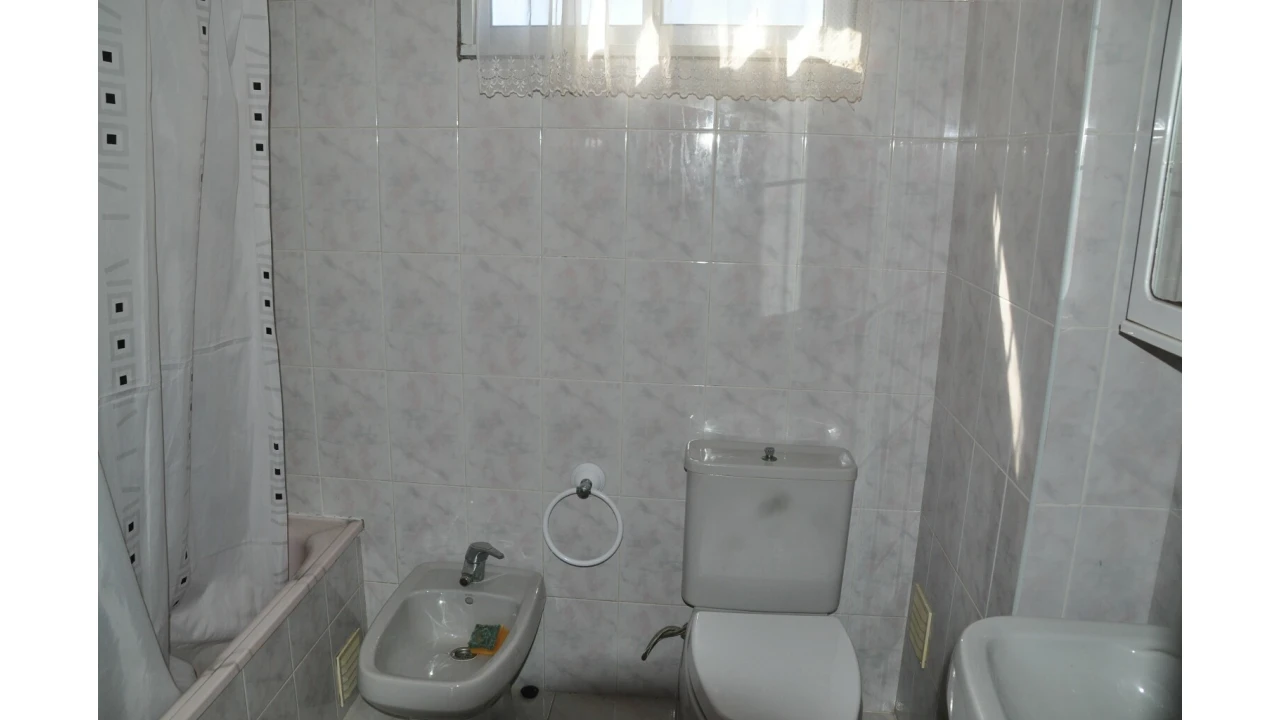Apartamento T3 para Venda em Peniche Foto 17