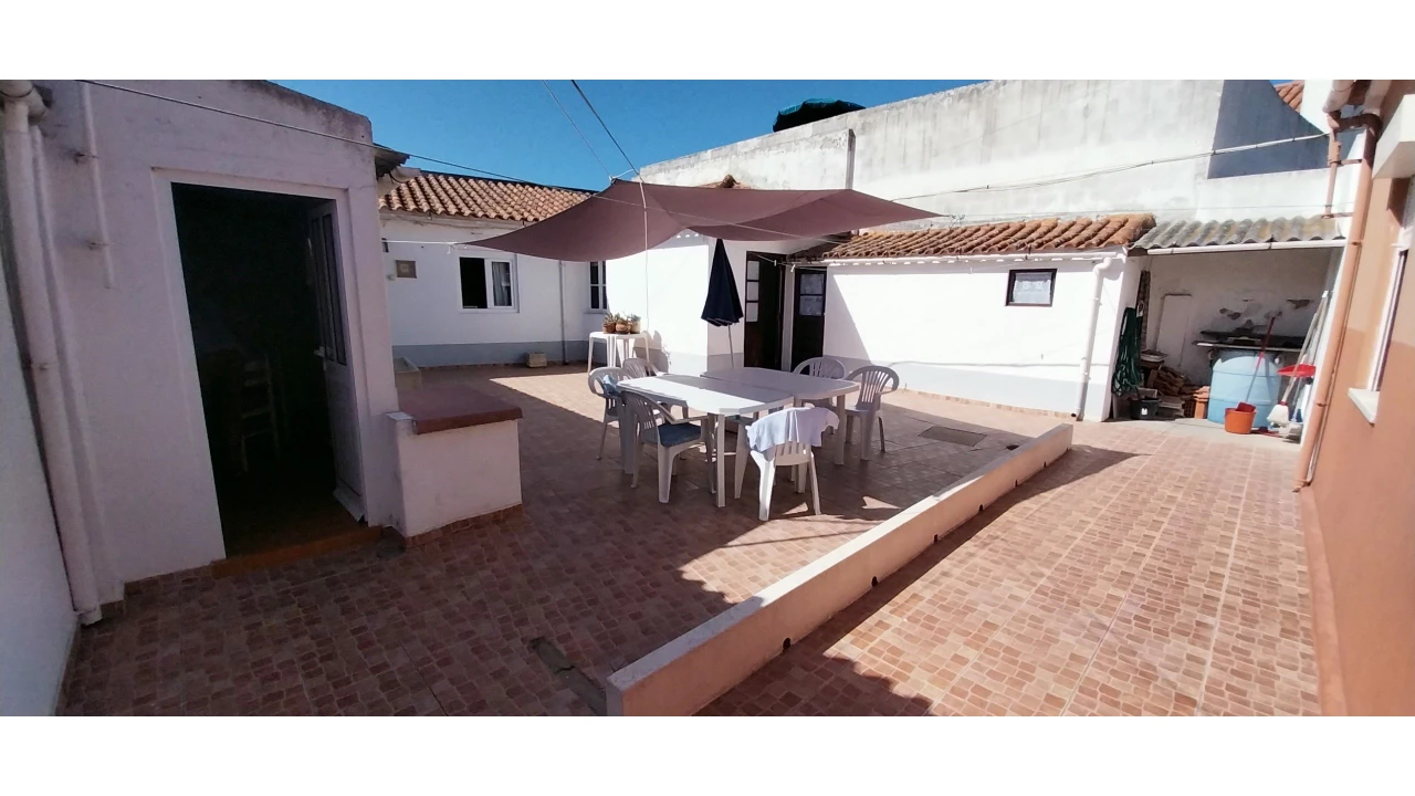 Moradia T2 para Venda em Peniche Foto 1
