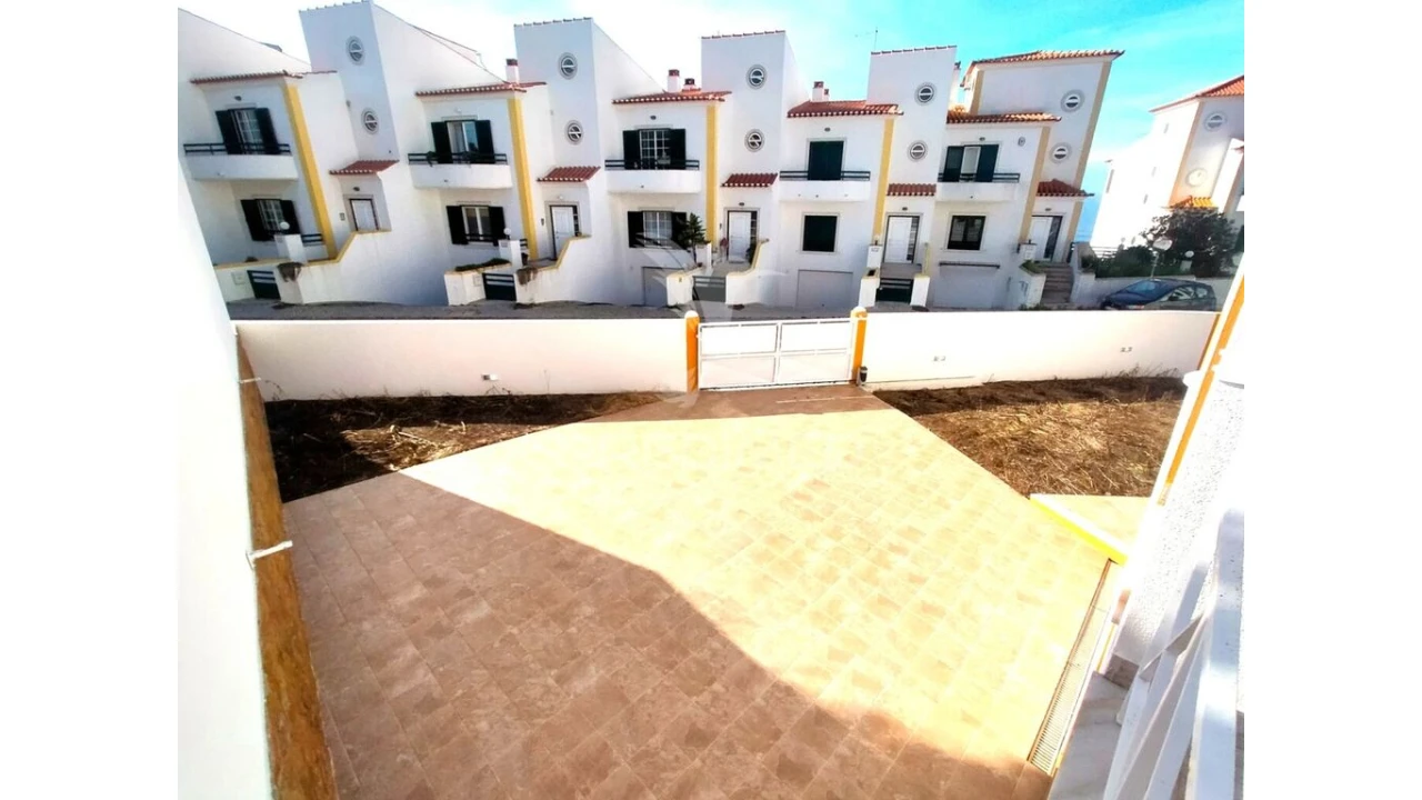 Moradia T4 para Venda em Ericeira Foto 13