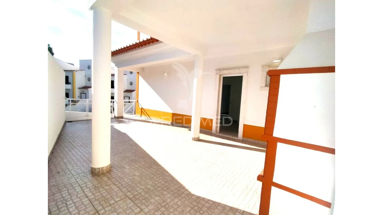 Moradia T4 para Venda em Ericeira Foto 8