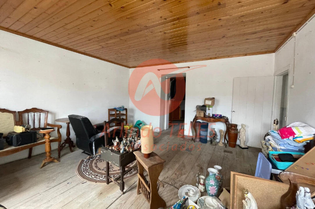 Moradia T2 para Venda em Praia da Vitoria (Santa Cruz) Foto 12