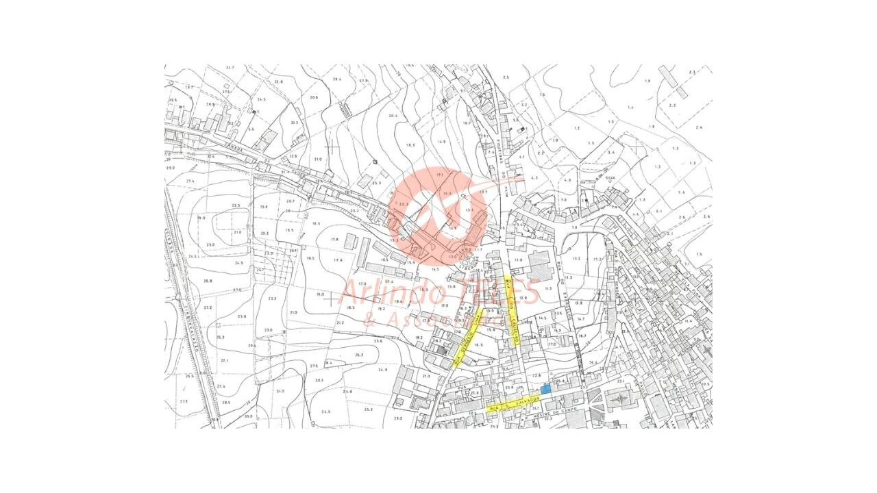 Moradia T2 para Venda em Praia da Vitoria (Santa Cruz) Foto 31