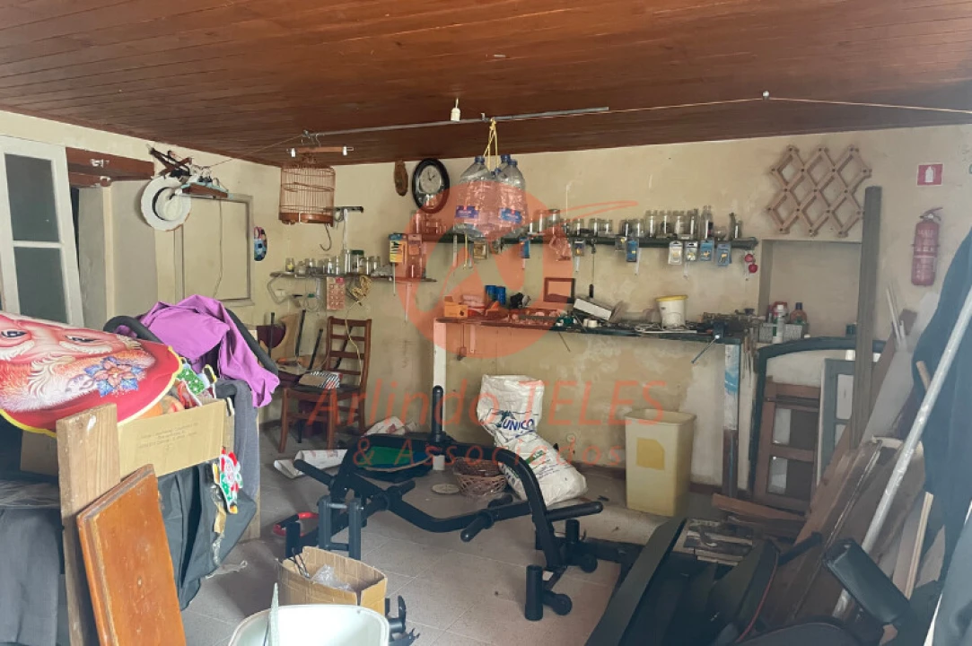 Moradia T2 para Venda em Praia da Vitoria (Santa Cruz) Foto 16