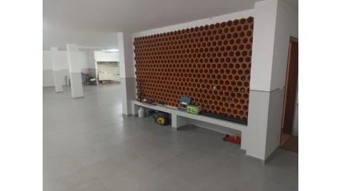 Moradia T4 para Venda em São João das Lampas e Terrugem