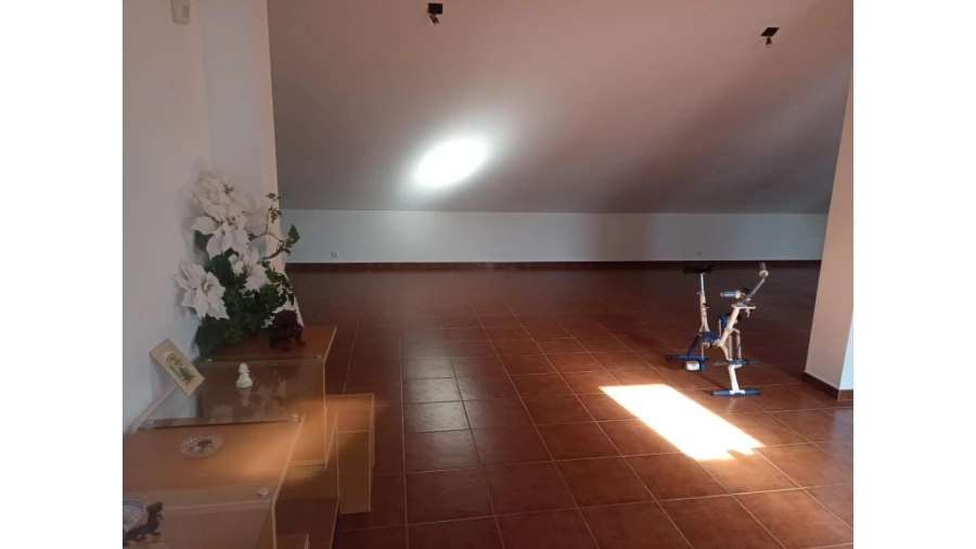Moradia T4 para Venda em São João das Lampas e Terrugem Foto 18