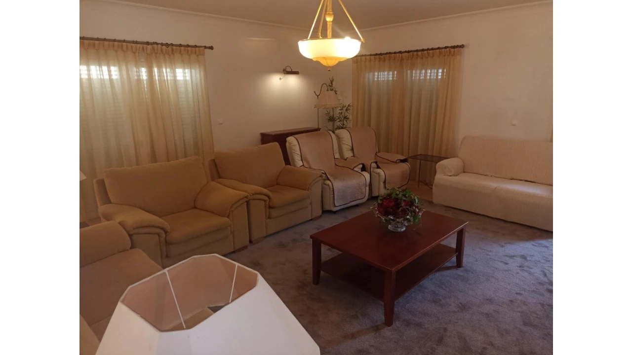Moradia T4 para Venda em São João das Lampas e Terrugem Foto 10