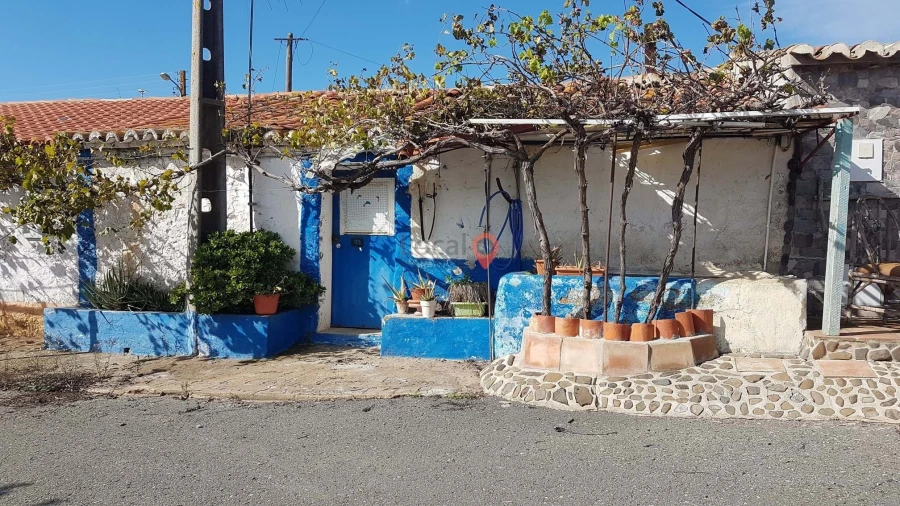 Moradia para Venda em Almodôvar e Graça dos Padrões Foto 1